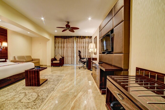 Imagen de la habitación del Hotel Fabhotel Sarala Crown Calangute Beach. Foto 5