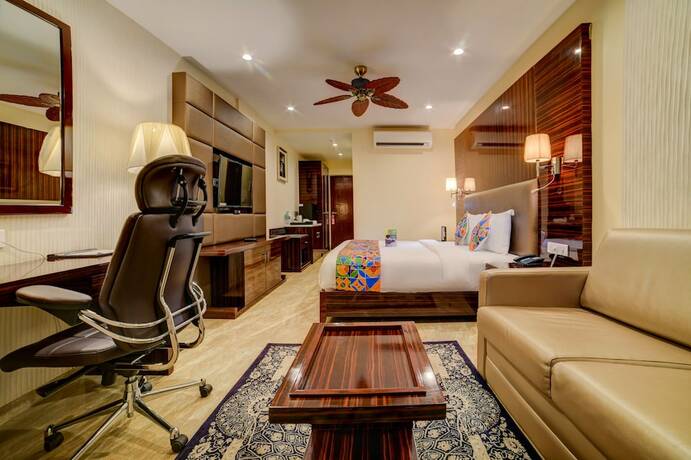 Imagen de la habitación del Hotel Fabhotel Sarala Crown Calangute Beach. Foto 9