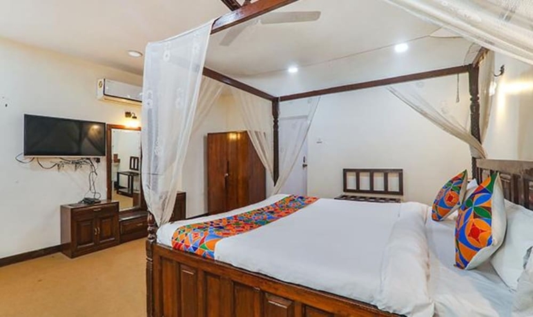 Imagen de la habitación del Hotel Fabhotel Sarovar Palace. Foto 8