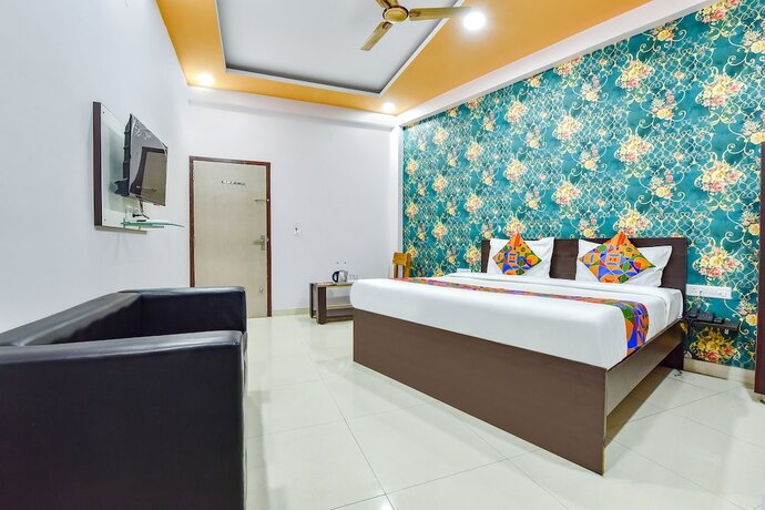 Imagen de la habitación del Hotel Fabhotel Sarvika. Foto 19