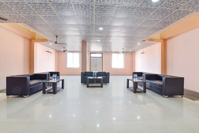 Imagen general del Hotel Fabhotel Sarvika. Foto 14