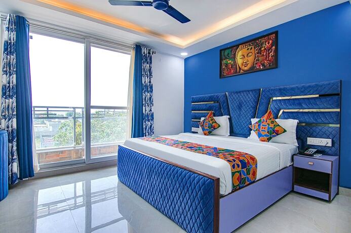 Imagen de la habitación del Hotel Fabhotel Satyam International. Foto 18