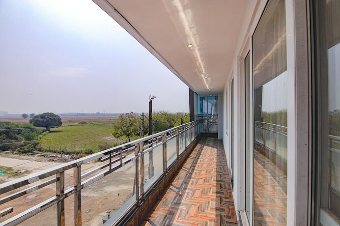 Imagen general del Hotel Fabhotel Satyam International. Foto 10
