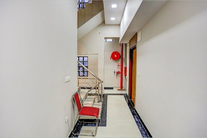 Imagen general del Hotel Fabhotel Season Park 2. Foto 9