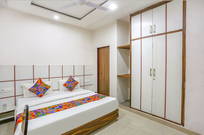 Imagen de la habitación del Hotel Fabhotel Season Park 2. Foto 20