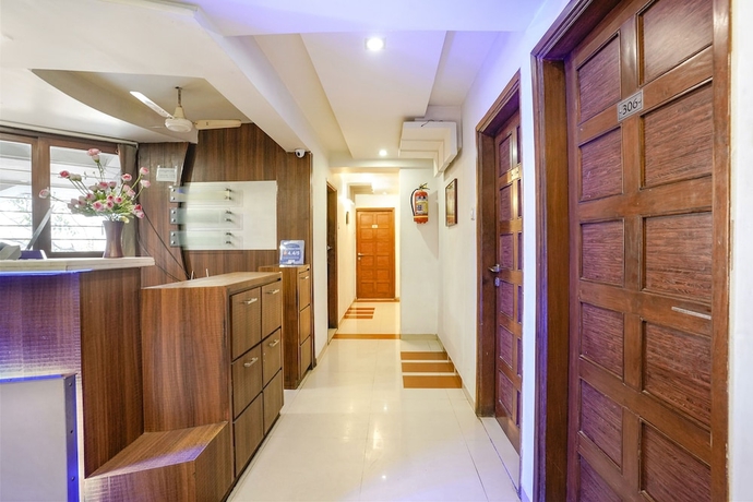 Imagen de los interiores del Hotel Fabhotel Shanti Sadan. Foto 11