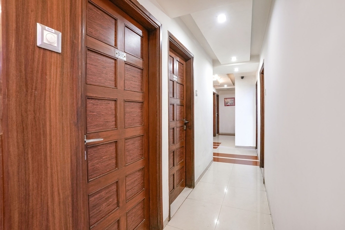 Imagen de los interiores del Hotel Fabhotel Shanti Sadan. Foto 12