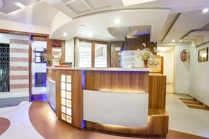 Imagen de los interiores del Hotel Fabhotel Shanti Sadan. Foto 14