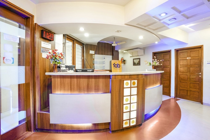 Imagen de los interiores del Hotel Fabhotel Shanti Sadan. Foto 16