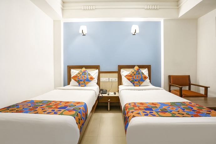 Imagen de la habitación del Hotel Fabhotel Shanti Sadan. Foto 5
