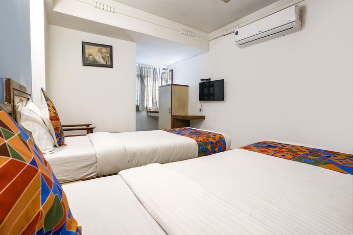Imagen de la habitación del Hotel Fabhotel Shanti Sadan. Foto 9