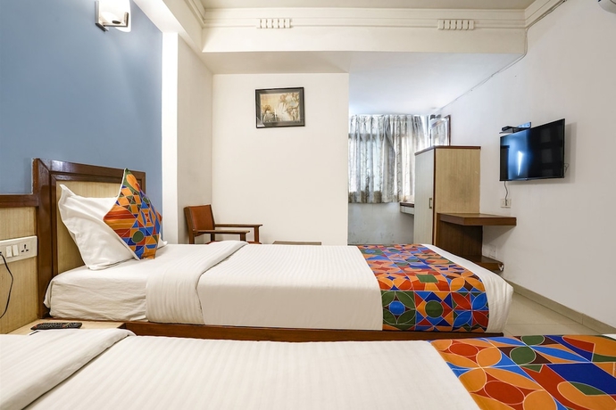 Imagen de la habitación del Hotel Fabhotel Shanti Sadan. Foto 10