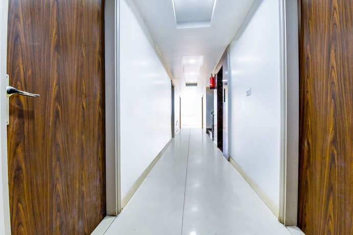 Imagen de los interiores del Hotel Fabhotel Shiv Mahima. Foto 14