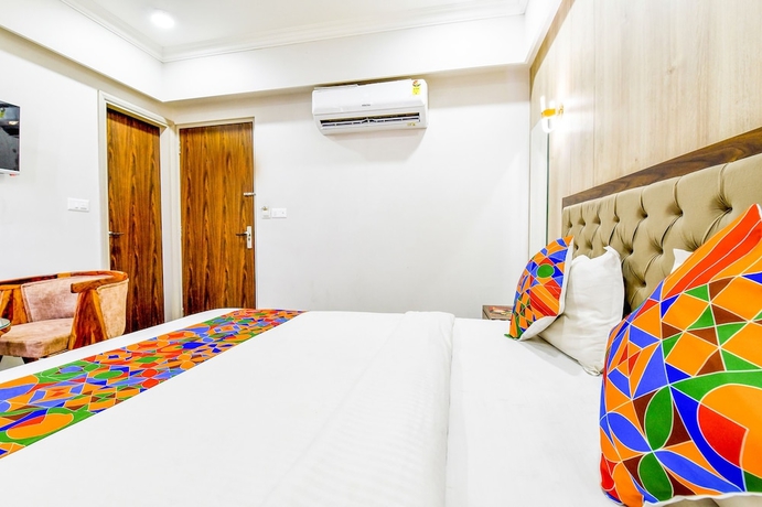 Imagen de la habitación del Hotel Fabhotel Shiv Mahima. Foto 5
