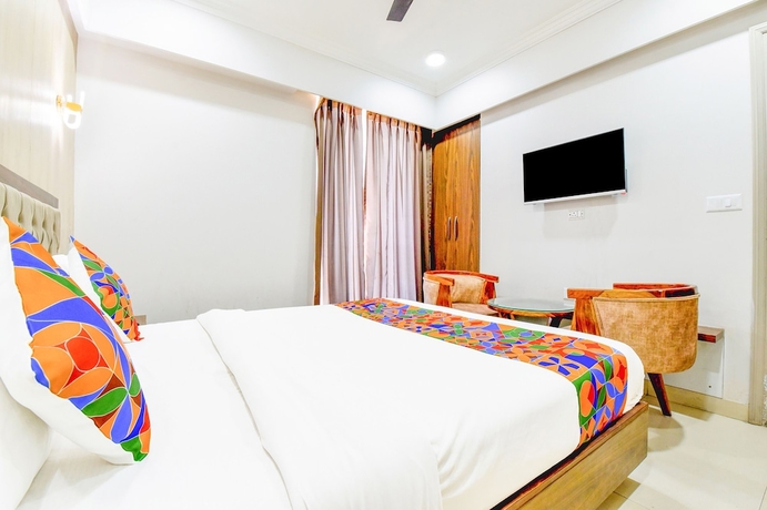 Imagen de la habitación del Hotel Fabhotel Shiv Mahima. Foto 12