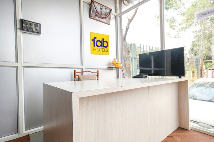 Imagen de los interiores del Hotel Fabhotel Shiva Grand I. Foto 19