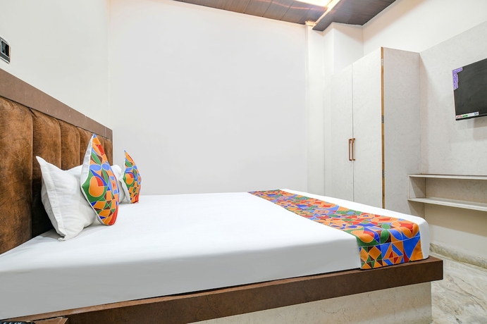 Imagen de la habitación del Hotel Fabhotel Shiva Grand I. Foto 13