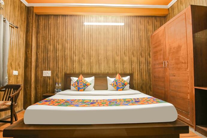 Imagen de la habitación del Hotel Fabhotel Shivaay Paradise. Foto 17