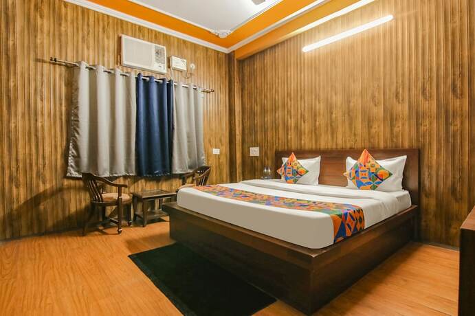 Imagen de la habitación del Hotel Fabhotel Shivaay Paradise. Foto 19