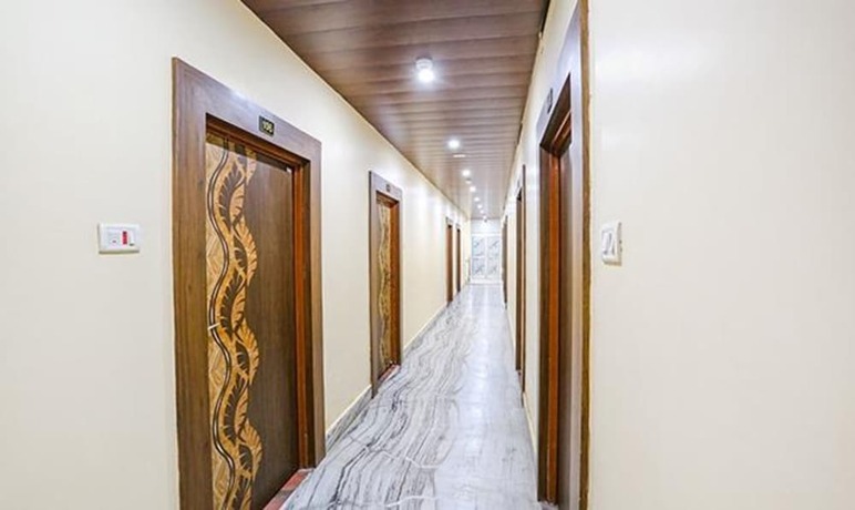 Imagen general del Hotel Fabhotel Shivam Palace. Foto 4