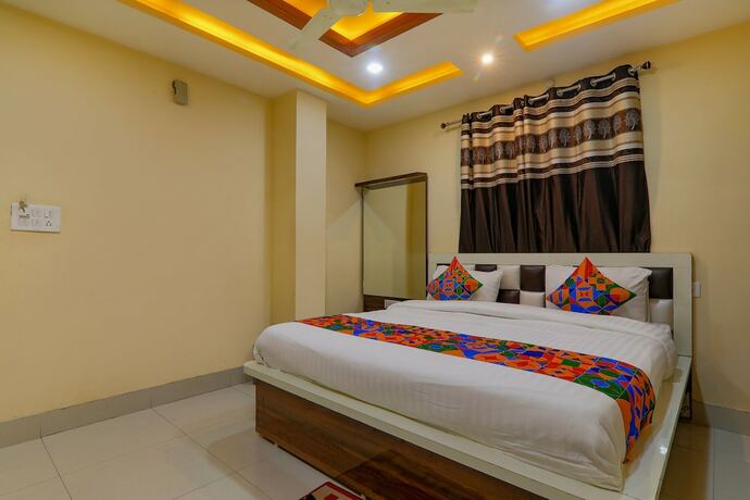 Imagen de la habitación del Hotel Fabhotel Shree Galaxy. Foto 17