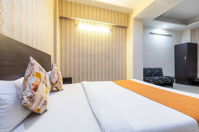 Imagen general del Hotel Fabhotel Shree Regency. Foto 5