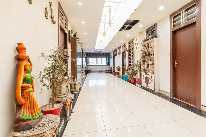 Imagen general del Hotel Fabhotel Shree Regency. Foto 6