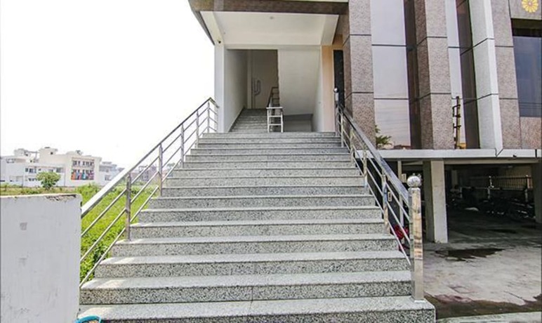 Imagen general del Hotel Fabhotel Shri Krishna Residency. Foto 8