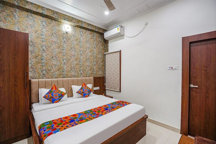 Imagen de la habitación del Hotel Fabhotel Siddhant. Foto 18