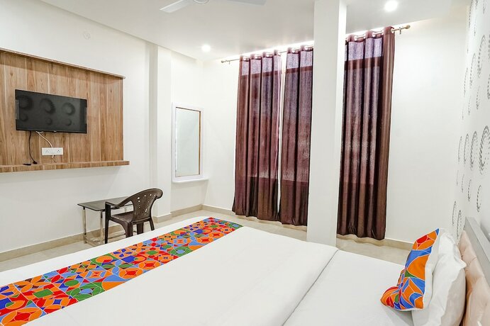 Imagen general del Hotel Fabhotel Siddhi. Foto 10
