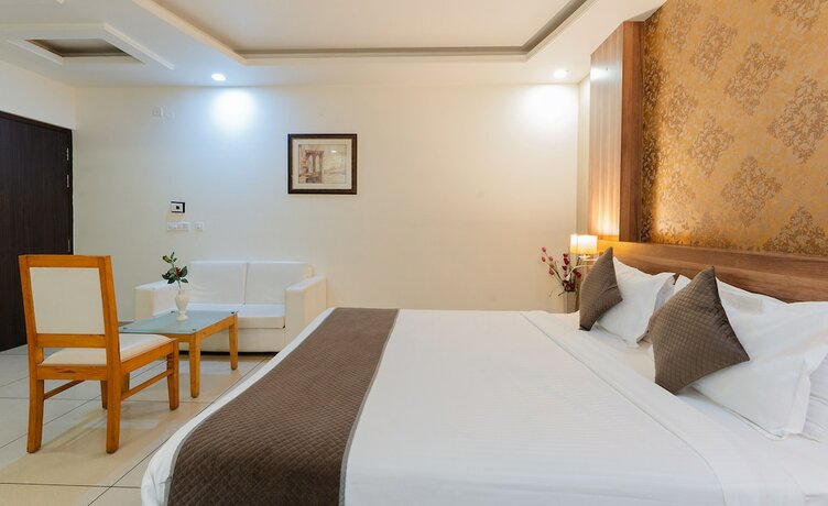 Imagen general del Hotel Fabhotel Signature Inn. Foto 9