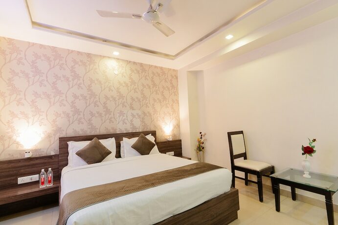 Imagen de la habitación del Hotel Fabhotel Signature Inn. Foto 20