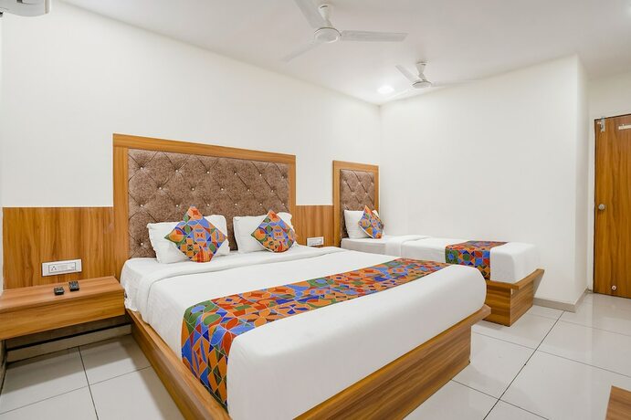 Imagen general del Hotel Fabhotel Silver Inn. Foto 9