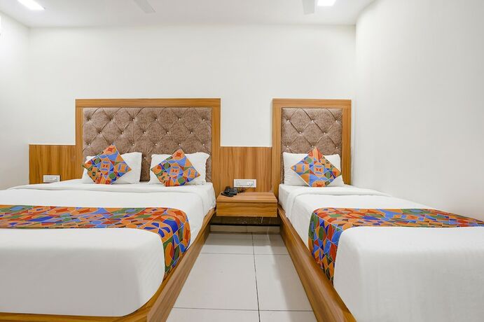 Imagen general del Hotel Fabhotel Silver Inn. Foto 10