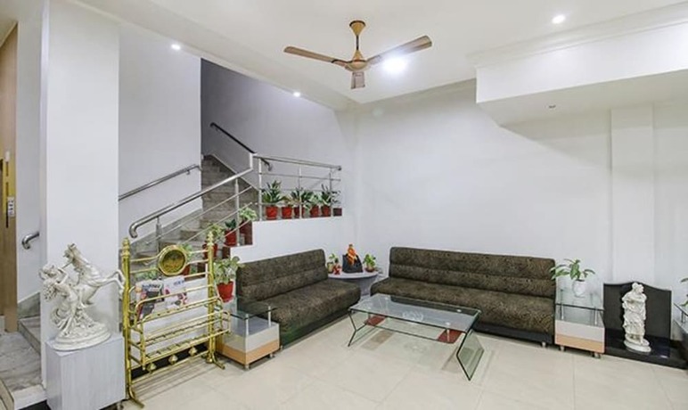 Imagen general del Hotel Fabhotel Silver Inn I. Foto 4