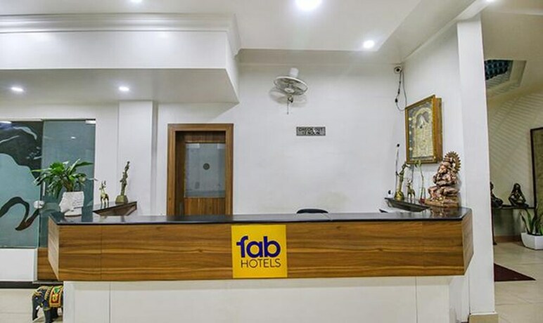 Imagen general del Hotel Fabhotel Silver Inn I. Foto 15