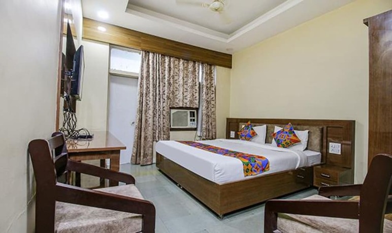 Imagen general del Hotel Fabhotel Silver Inn I. Foto 18