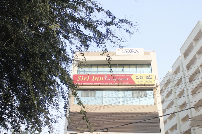 Imagen de los exteriores del Hotel Fabhotel Siri Inn Madhapur. Foto 17
