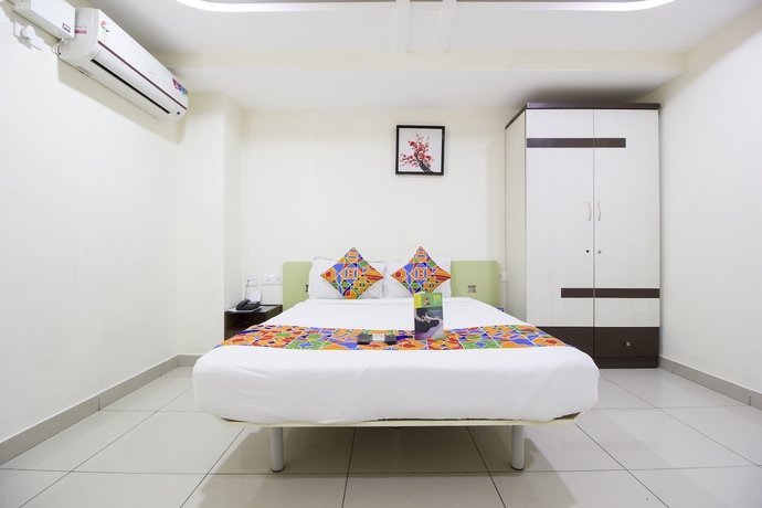 Imagen de la habitación del Hotel Fabhotel Siri Inn Madhapur. Foto 5