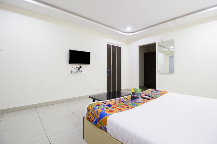 Imagen de la habitación del Hotel Fabhotel Siri Inn Madhapur. Foto 15