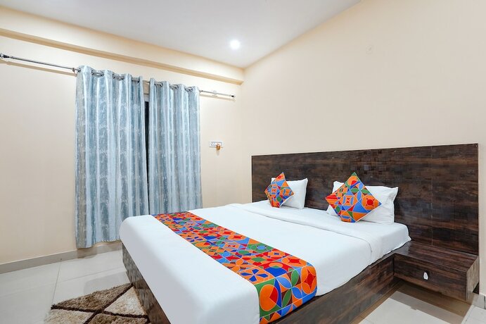 Imagen general del Hotel Fabhotel Sk Residency. Foto 9