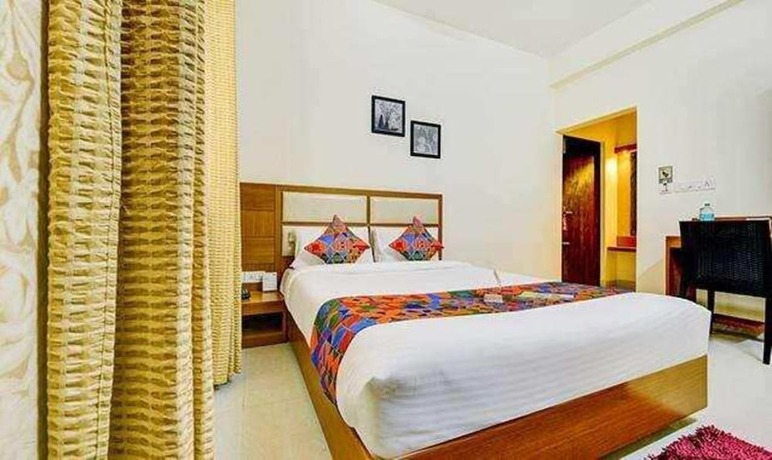 Imagen general del Hotel Fabhotel Sky Bay. Foto 1