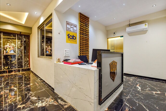 Imagen general del Hotel Fabhotel Sky Palace. Foto 11