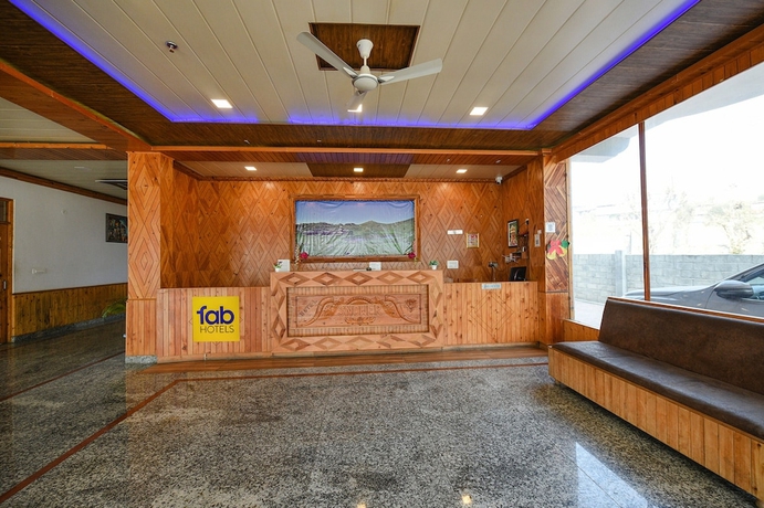 Imagen de los interiores del Hotel Fabhotel Snower. Foto 18