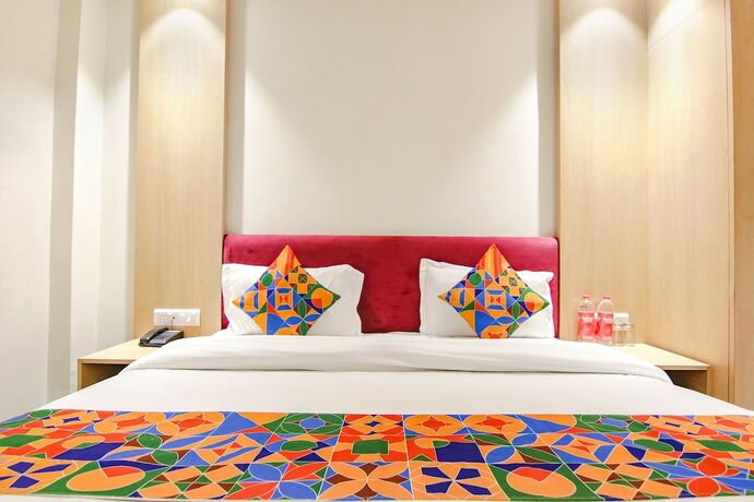 Imagen de la habitación del Hotel Fabhotel Sonachi Grand. Foto 15