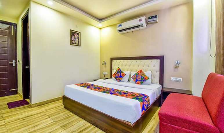 Imagen de la habitación del Hotel Fabhotel Sr Residency. Foto 18