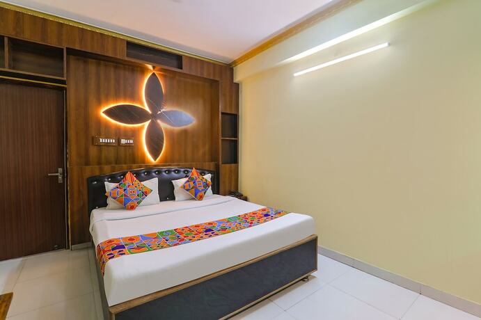 Imagen de la habitación del Hotel Fabhotel Ss Exotica. Foto 17