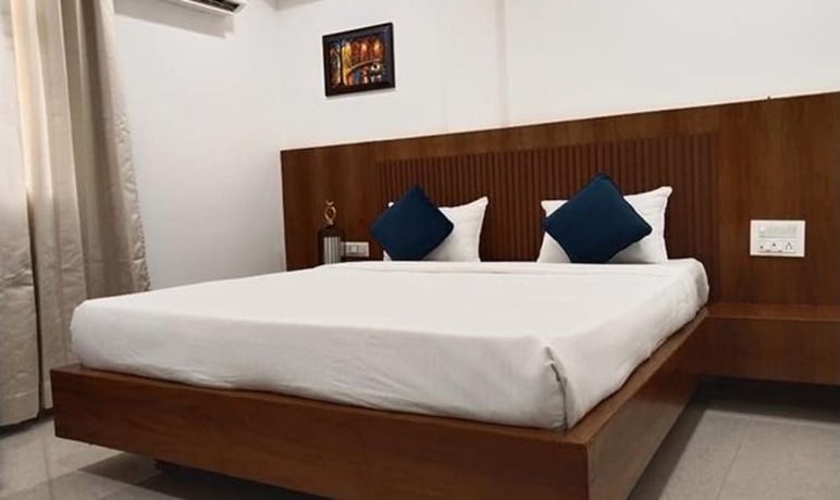 Imagen de la habitación del Hotel Fabhotel Sun N Sea Beach Resort. Foto 18