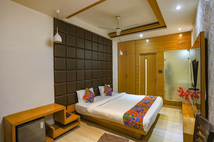 Imagen de la habitación del Hotel Fabhotel Sun Park. Foto 18