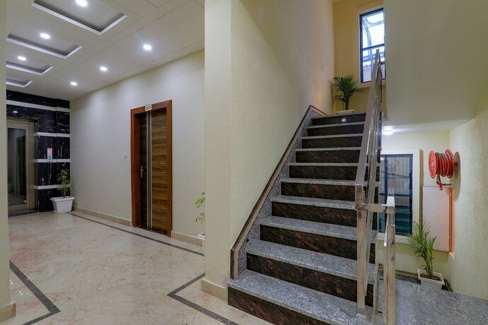 Imagen general del Hotel Fabhotel Super 3 Premium. Foto 11
